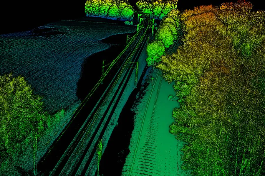 Pointcloud flyanddrive 01