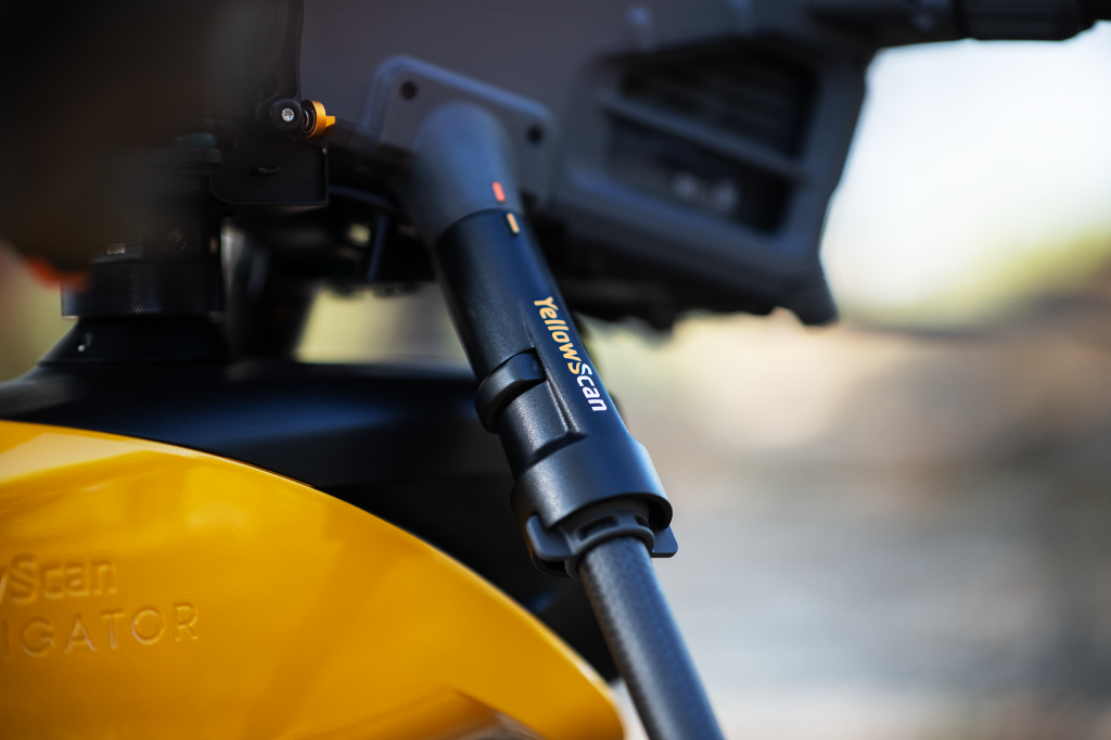 The DJI Matrice 400 combines with the landing gear extenders